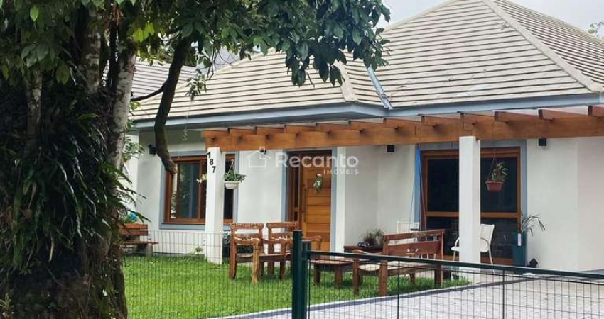 Apartamento com 3 quartos à venda na Carniel, Vivendas do Arvoredo, Gramado