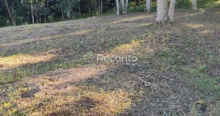 Terreno à venda na Avenida Primeiro de Maio, Várzea Grande 1º de Maio, Gramado
