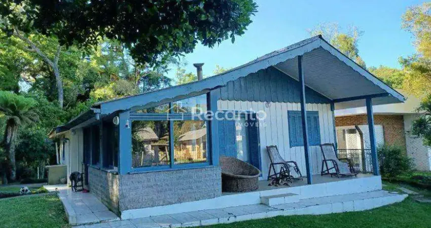 Casa à venda na Rua Antônio Benneti Sobrinho, 1186, Villagio, Gramado