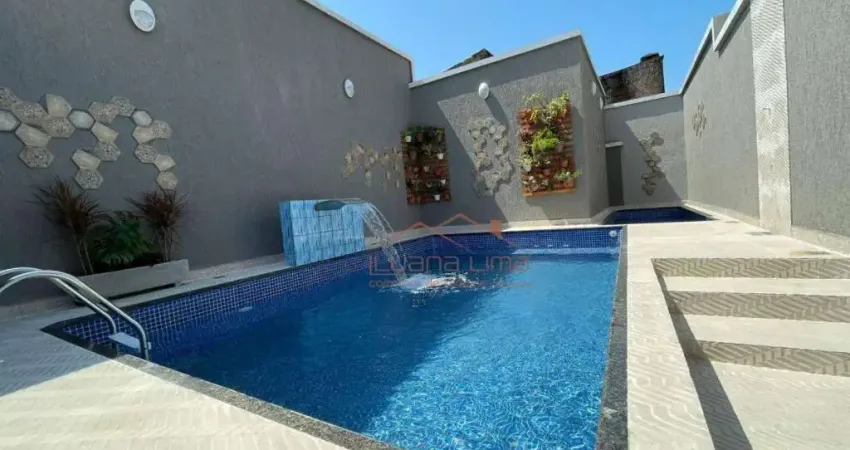 Sobrado com 2 dormitórios à venda, 54 m² por R$ 330.000,00 - Balneário Pires - Praia Grande/SP
