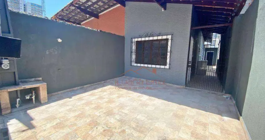 Casa com 2 dormitórios à venda, 60 m² por R$ 395.000,00 - Tupi - Praia Grande/SP