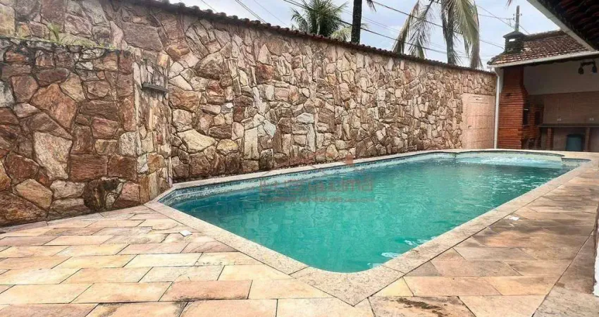 Casa com 2 dormitórios à venda, 252 m² por R$ 750.000,00 - Vilamar - Praia Grande/SP