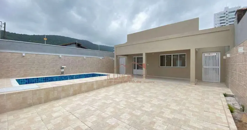 Casa com 3 dormitórios à venda, 136 m² por R$ 730.000,00 - Vila São Paulo - Mongaguá/SP