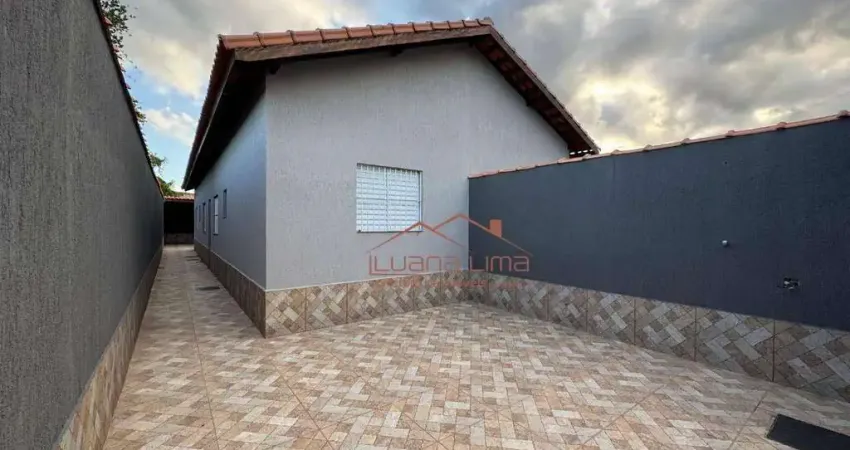 Casa com 2 dormitórios à venda, 70 m² por R$ 290.000 - Jussara - Mongaguá/SP