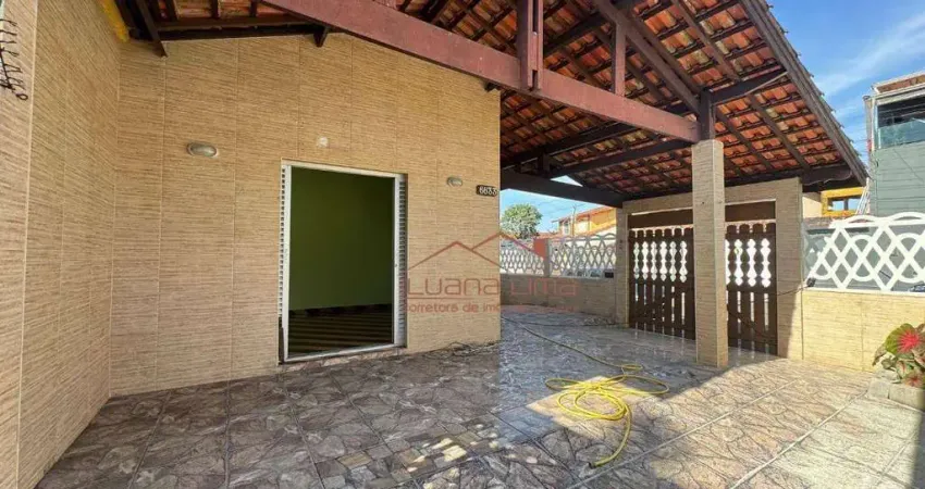 Casa com 2 dormitórios à venda, 61 m² por R$ 360.000,00 - Jardim Praia Grande - Mongaguá/SP