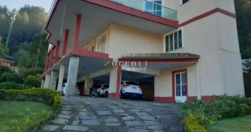 Casa com 6 quartos à venda na Rua Carlos Guinle, Carlos Guinle, Teresópolis