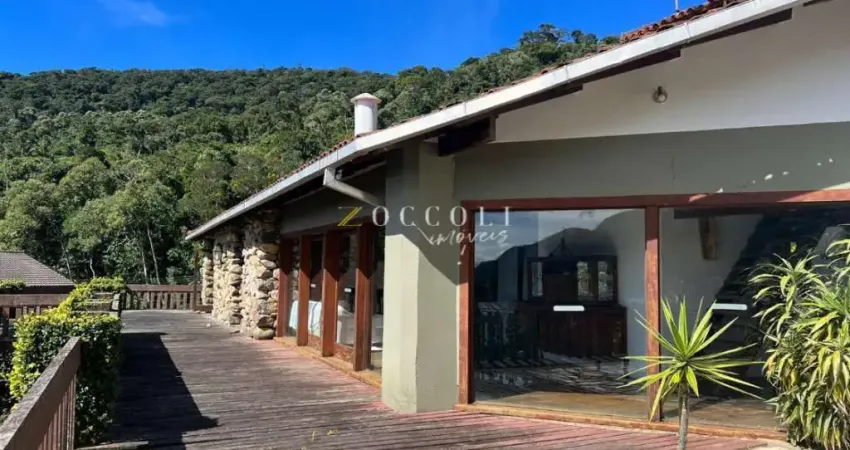 Casa com 4 quartos à venda na Rua Comari, Carlos Guinle, Teresópolis