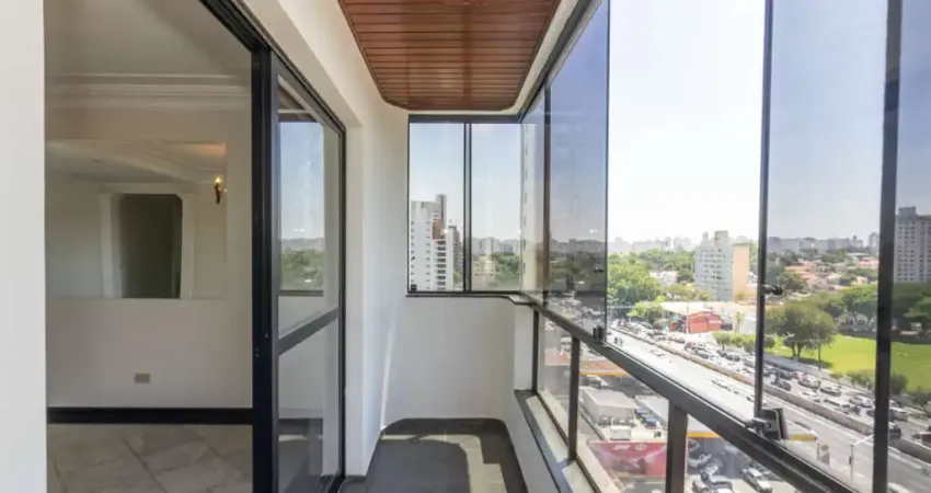 Apartamento para venda em Moema com 3 quartos, sendo 3 suítes , 249m²