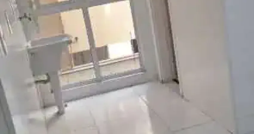 Excelente imóvel, frente, 4 suítes, porcelanato 90x90, varandão! ótima localização! recreio.