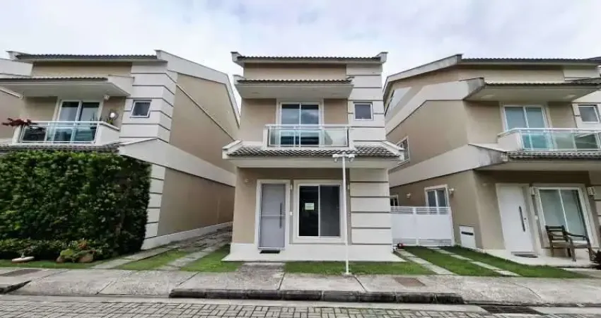 Casa em condomínio fechado com 4 quartos à venda na Rua Mário Lisboa de Carvalho, Vargem Grande, Rio de Janeiro