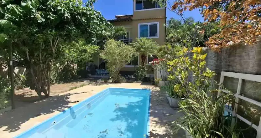 Casa em condomínio fechado com 3 quartos para alugar na Avenida Canal Dois, Recreio dos Bandeirantes, Rio de Janeiro