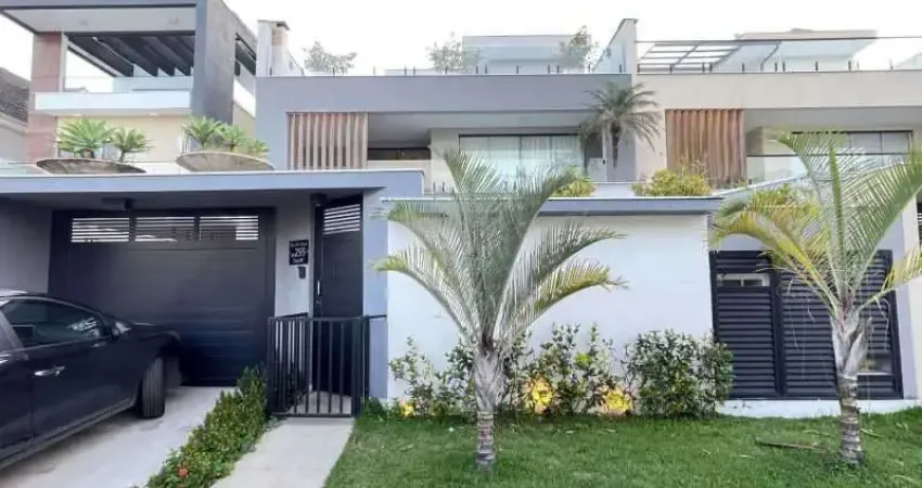 Casa em condomínio fechado com 4 quartos à venda na Rua Fritz Utzeri, Recreio dos Bandeirantes, Rio de Janeiro