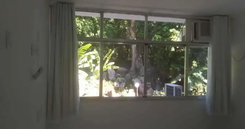 Loft com 1 quarto para alugar na Estrada Pacui, Vargem Grande, Rio de Janeiro