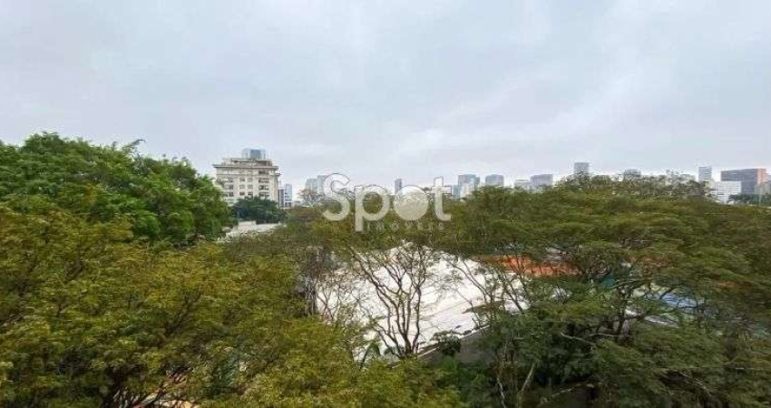 PRÓXIMO À HEBRAICA DUPLEX- VAGO- DISPONÍVEL!