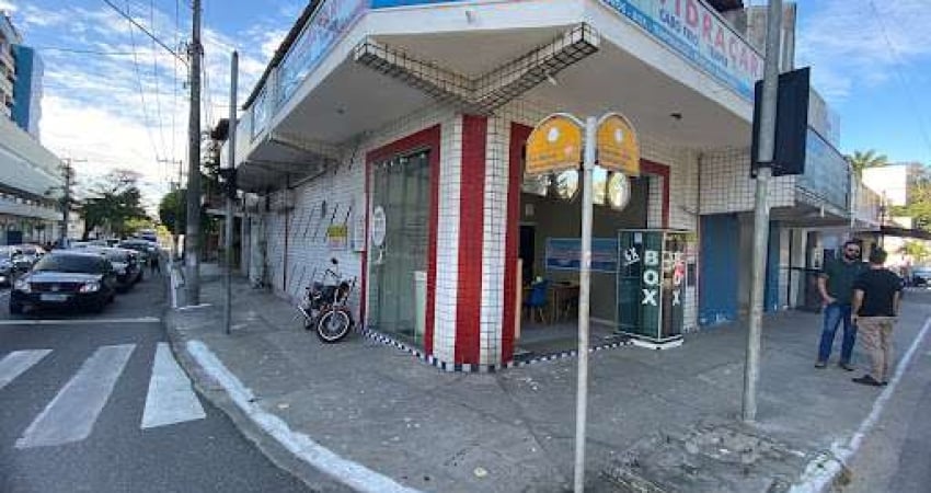 Loja para alugar, 76 m² por R$ 6.120,00/mês - Itajuru - Cabo Frio/RJ