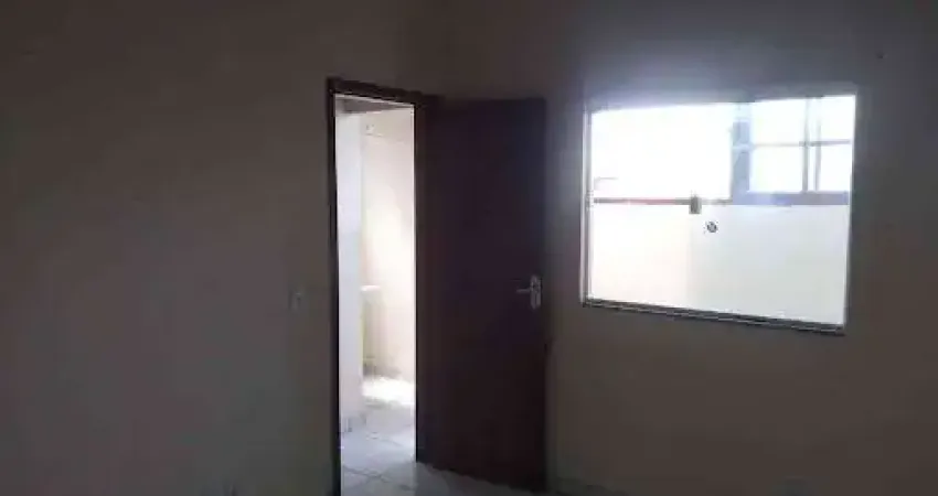 Sobrado com 1 dormitório à venda, 60 m² por R$ 140.000,00 - Jardim Olinda - Cabo Frio/RJ