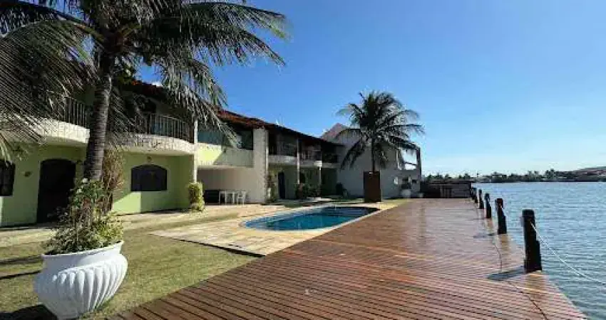 Apartamento Duplex com 2 dormitórios à venda, 92 m² por R$ 420.000,00 - Peró - Cabo Frio/RJ