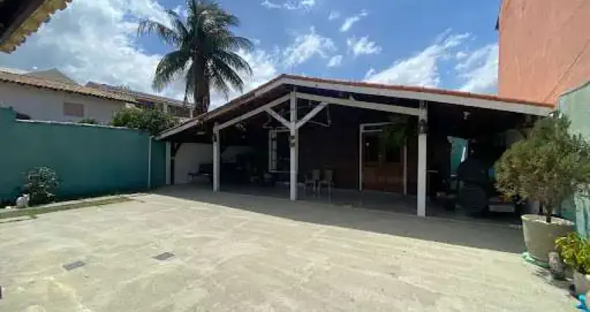 Casa com 5 dormitórios, 350 m² - venda por r$ 950.000,00 ou aluguel por r$ 8.195,00/mês - centro - são pedro da aldeia/rj