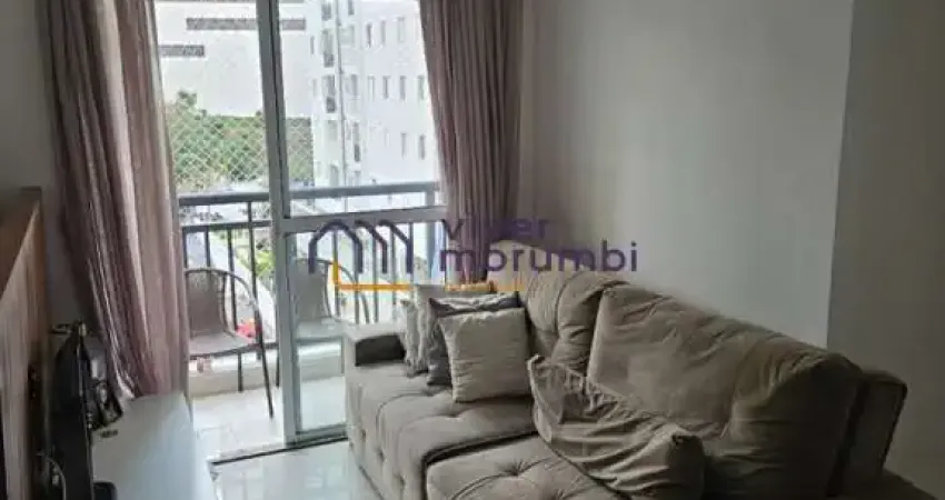 Apartamento no Morumbi, com 2 dormitórios repletos de armários, 1 vaga.