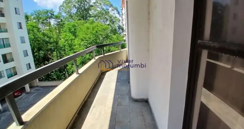 Espaçoso apartamento com 3 suites e 3 vagas em rua arborizada!