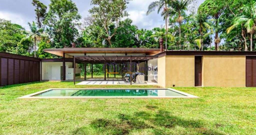 Casa de alto padrão no Jardim dos Estados - 5 Suítes