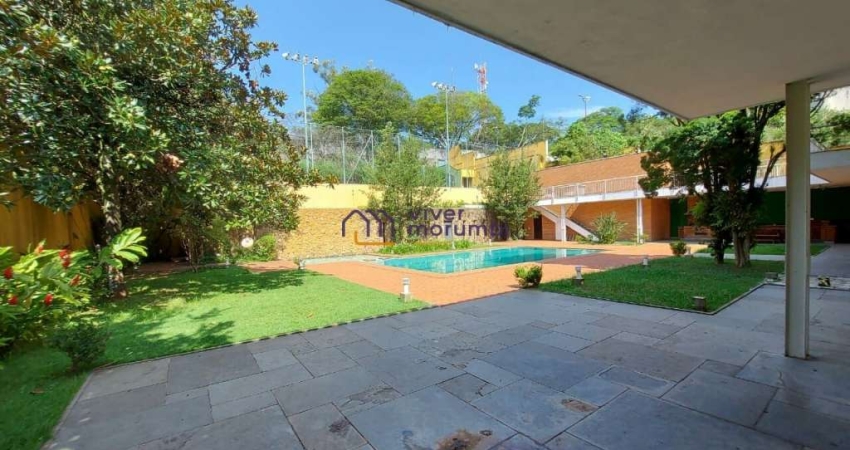 Comercial com 1550 m²