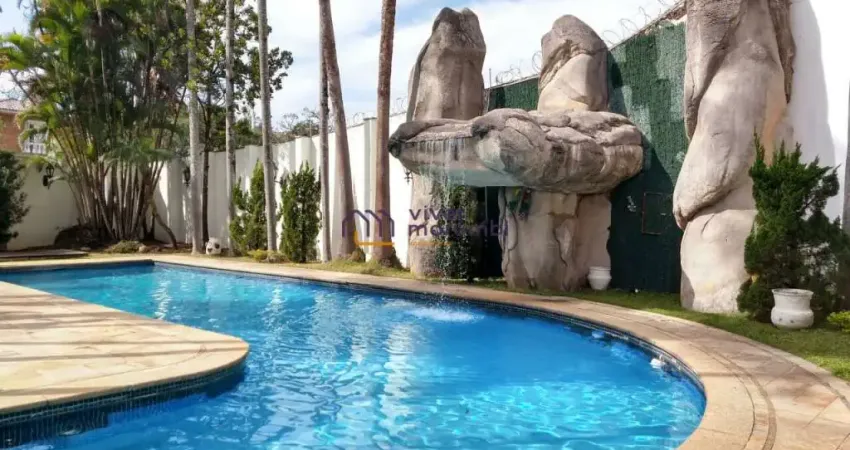 Casa ampla, em ótima localização! Uma ótima oportunidade para morar bem!