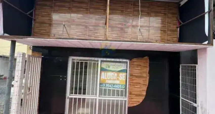 ALUGA-SE SALAS COMERCIAIS Em frente base da PM codigo: 267741