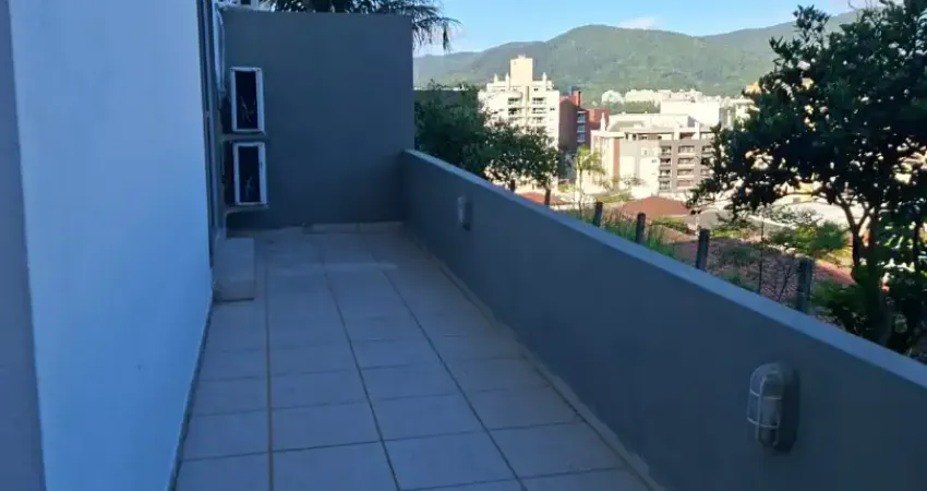 Casa para locação anual - bairro trindade - florianópolis / sc