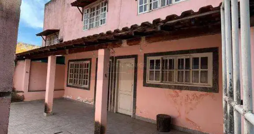 Casa com 3 quartos à venda na Rua Alberto Santos de Carvalho, Porto Novo, São Gonçalo