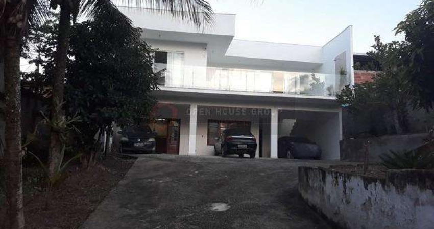 Open House vende: Duas casas, somam 300m2 de área construída, terreno de 450 m2, em Maria Paula