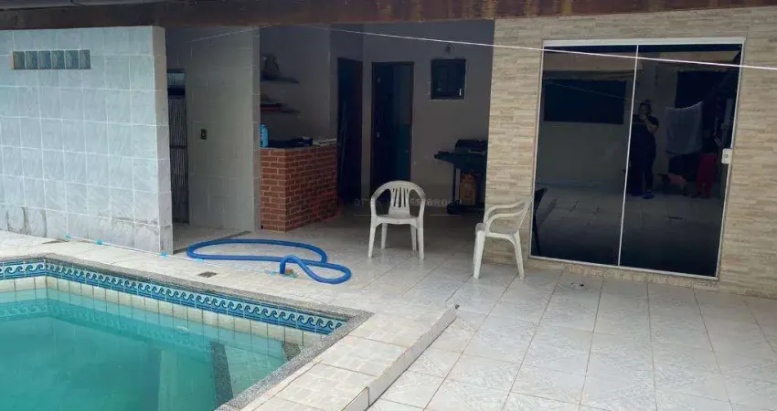Casa à Venda em Itaipu