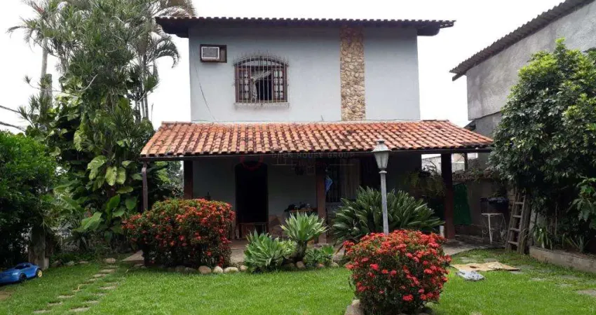 Open House - VENDE - Bela casa com 4 quartos 2 suítes.