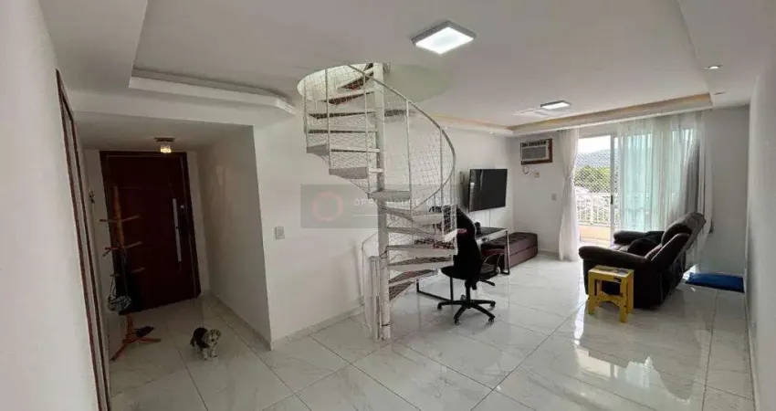 Vendo cobertura duplex no condomínio aquamarine, 3 quartos, itacoatiara
