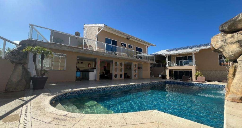 Open House vende casa alto padrão em Camboinhas
