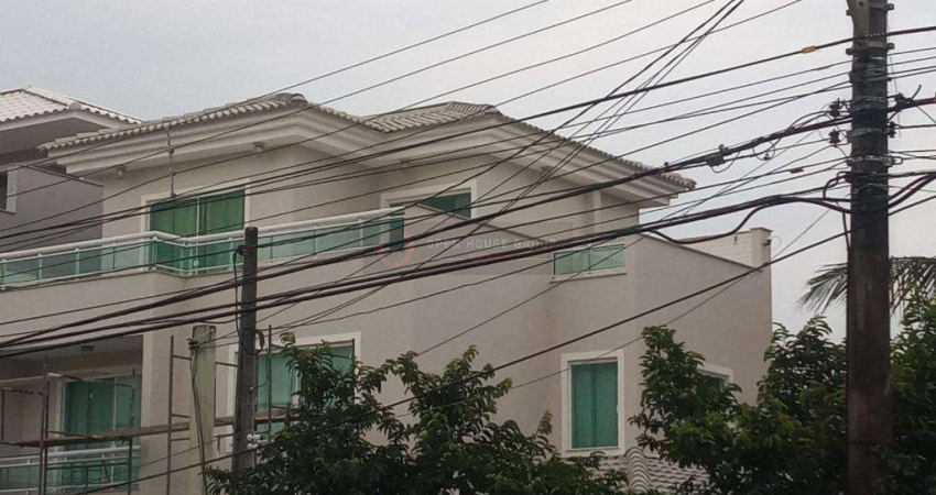 Open House Vende Lindíssima Casa Duplex em Camboinhas !!
