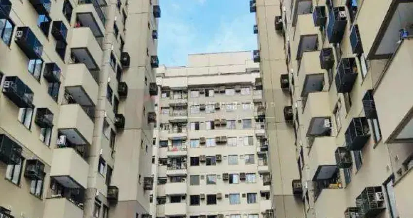 OPEN HOUSE VENDE APARTAMENTO NO CONDOMÍNIO ENSEADA PARK NO CENTRO DE NITERÓI