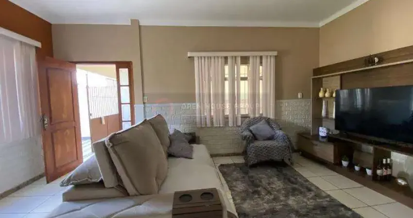Casa com 3 quartos à venda na Ósorio Duque Estrada, 00, Galo Branco, São Gonçalo