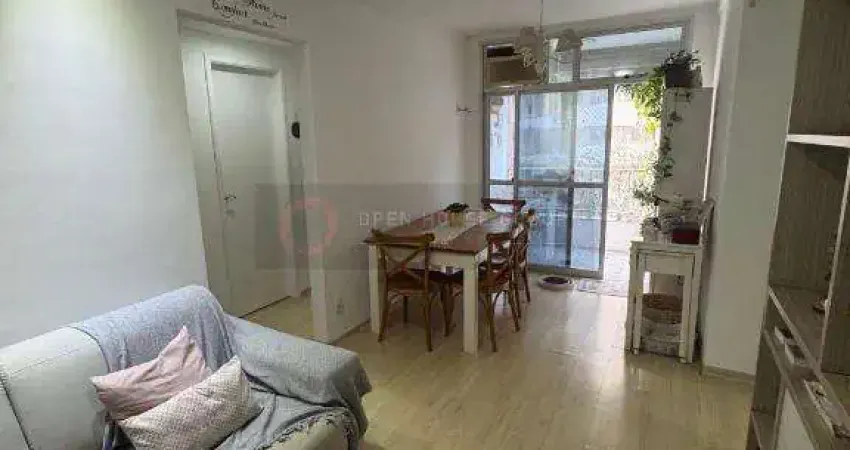 A open house vende chácara das rosas de 3 quartos , suite , varanda , lazer. 480mil oportunidade