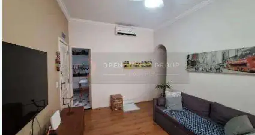 Open house vende apartamento de 2 quartos  a uma quadra da praia