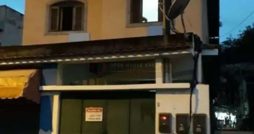 Open vende casa ampla com loja e quarto e sala independentes já alugados - fonseca