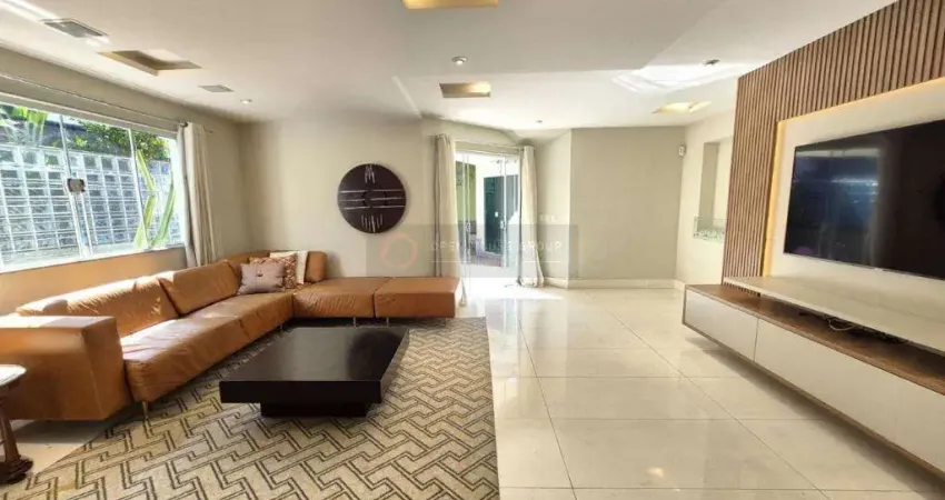 A Open vende linda casa vazia em condomínio de alto luxo em Pendotiba - uma oportunidade !!!!!