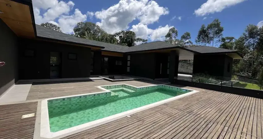 Casa para Venda em Bragança Paulista, Condomínio Jardim Das Palmeiras, 4 dormitórios, 2 suítes, 5 banheiros, 4 vagas