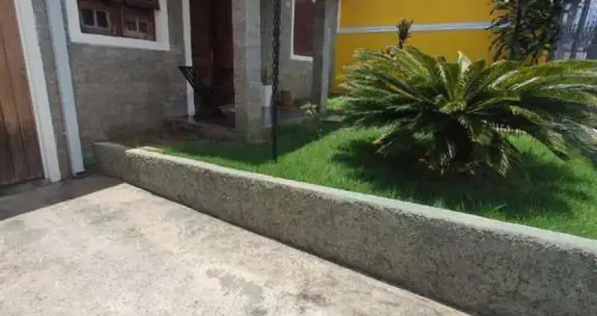 Casa para Venda em Bragança Paulista, Jardim São Lourenço, 3 dormitórios, 1 suíte, 2 banheiros, 4 vagas