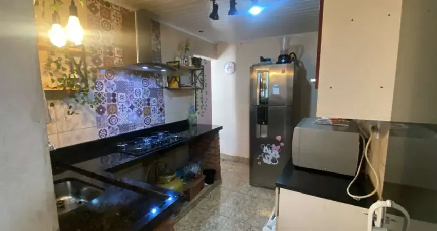 Casa para Venda em Bragança Paulista, Vila Bianchi, 2 dormitórios, 1 banheiro, 1 vaga