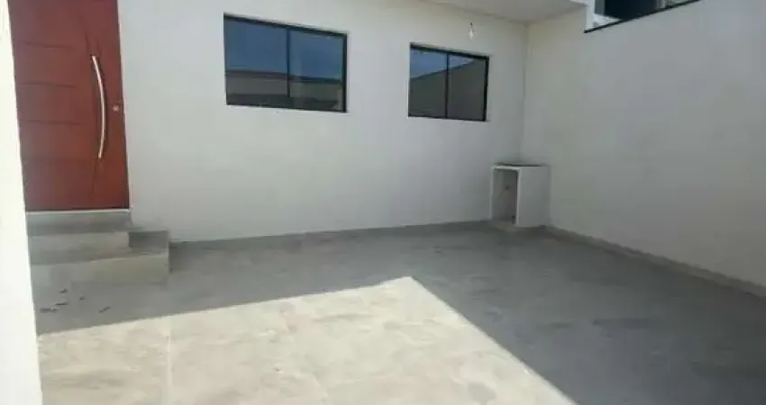 Casa para Venda em Bragança Paulista, Villa Verde, 3 dormitórios, 1 suíte, 2 banheiros, 2 vagas