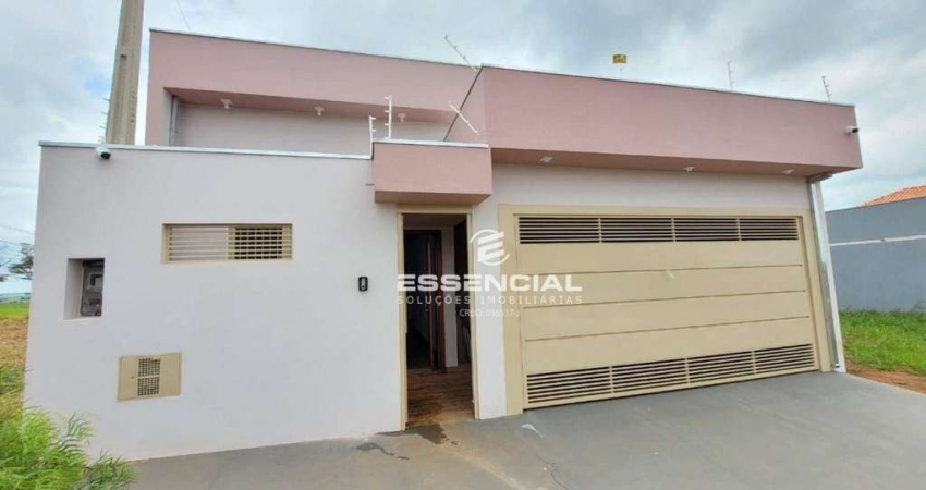 Casa com 3 dormitórios à venda, 200 m² por R$ 870.000,00 - Residencial Ouro Verde - Botucatu/SP