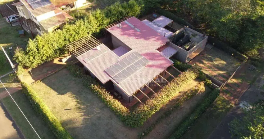 Casa com 4 dormitórios à venda, 300 m² por R$ 1.990.000,00 - Residencial Parque Laguna - Botucatu/SP