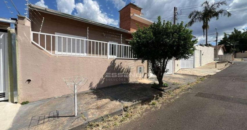 Casa com 2 dormitórios para alugar, por R$ 2.300/mês - Centro - Botucatu/SP