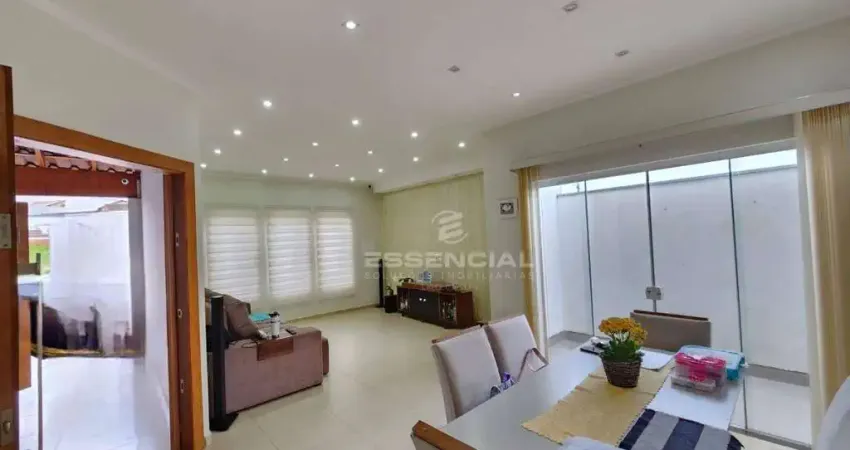 Casa com 3 dormitórios à venda, 224 m² por r$ 650.000,00 - residencial ouro verde - botucatu/sp